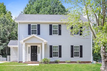 544 COVINGTON RIDGE RD WINSTON SALEM, NC 27107